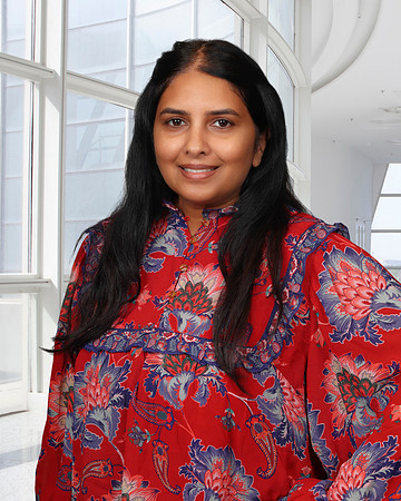 FCS Bindu Lingam MD HUD Headshots 4