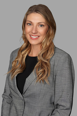 Tanja 2 Hilton Headshot Gray