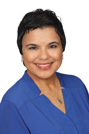 Elia Hilton Headshot No BG