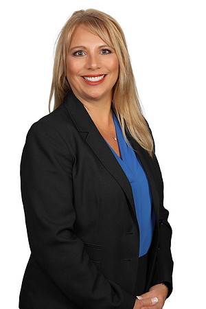 Jen 2 Hilton Headshot White