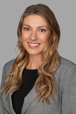 Tanja Hilton Headshot Gray