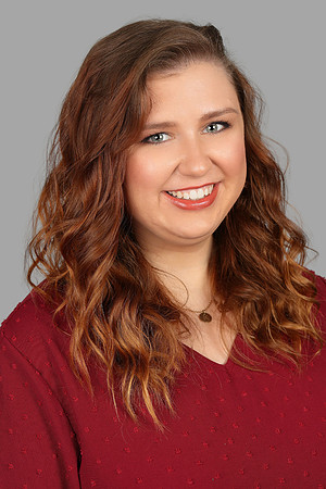 Abigail Hilton Headshot Gray