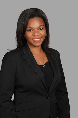 Erin Johnson Hilton Headshot Gray