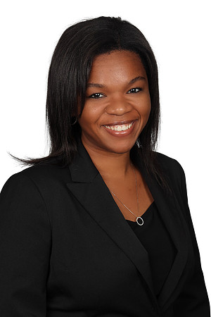 Erin Johnson 2 Hilton Headshot No BG