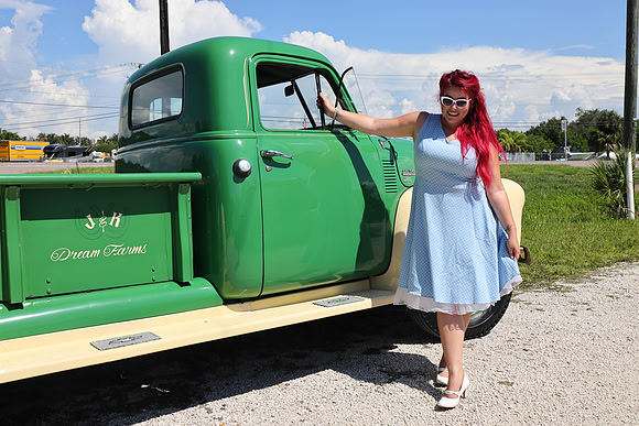 Julio Green Chevy-56