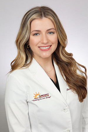 Suncoast Skin Ellie McMahon Headshot-1