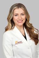 Ellie McMahon Suncoast Headshot Gray
