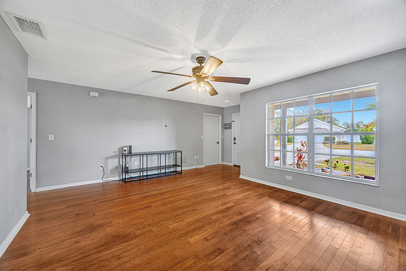 Charles Wolner 22644 St. Thomas Cir-17