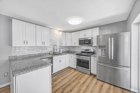 Charles Wolner 22644 St. Thomas Cir-24