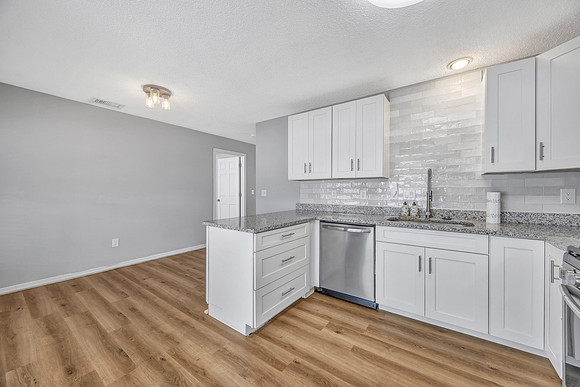 Charles Wolner 22644 St. Thomas Cir-27