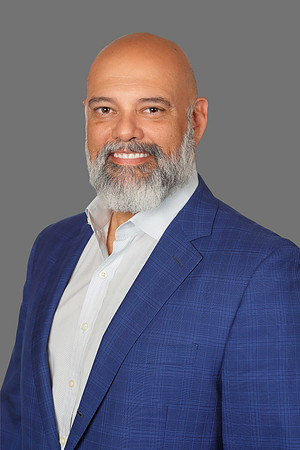 Raul Aguilera Gray