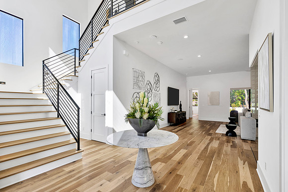Sara Westshore Blvd-6