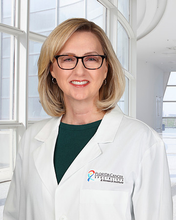 FCS Karen White Naples Headshots 1