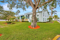 James Costa Del Sol Apartment Exterior-4