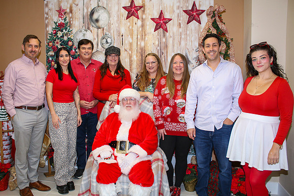 Mickey Keenan Pictures with Santa 2024-1