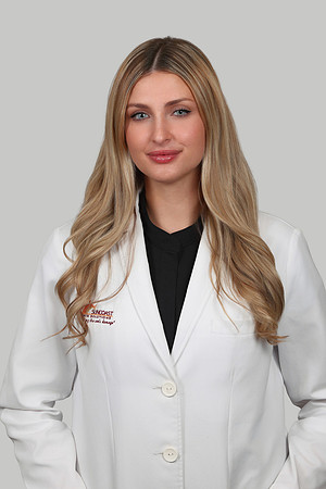 Jenna Caputo Headshot Gray Background 4