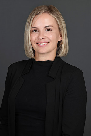 Advocate Kristina Raper Headshot-1