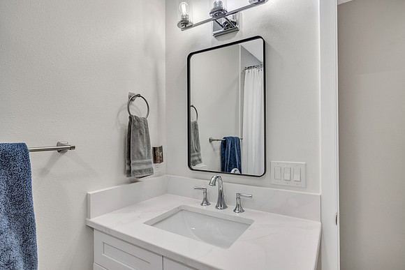 Onsite Construction 15711 Warbler Pl-5