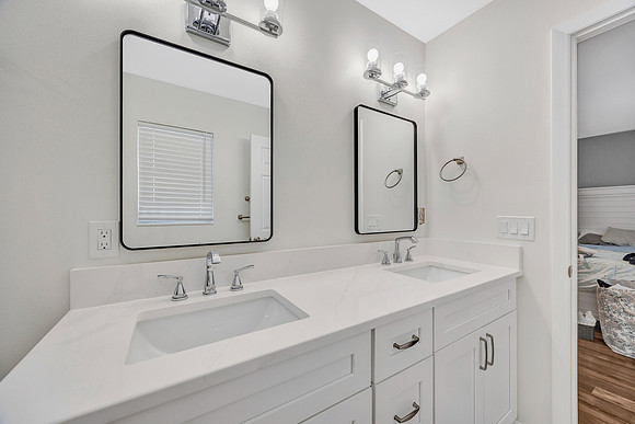 Onsite Construction 15711 Warbler Pl-30