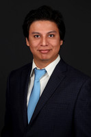 23 - Luis Quixtan