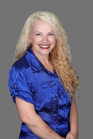 Talley Insurance Headshots 3
