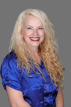 Talley Insurance Headshots 1