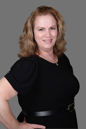 Talley Insurance Headshots 9