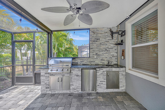 Brownlee 6518 Park Strand Dr.-62