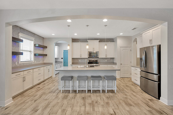 Brownlee 6518 Park Strand Dr.-56
