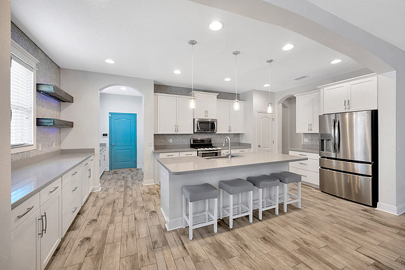 Brownlee 6518 Park Strand Dr.-49