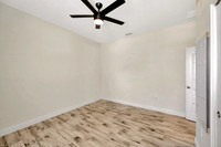 Brownlee 6518 Park Strand Dr.-14