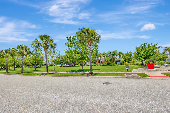 Brownlee 6518 Park Strand Dr.-73