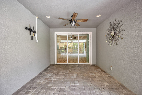 Brownlee 6518 Park Strand Dr.-61