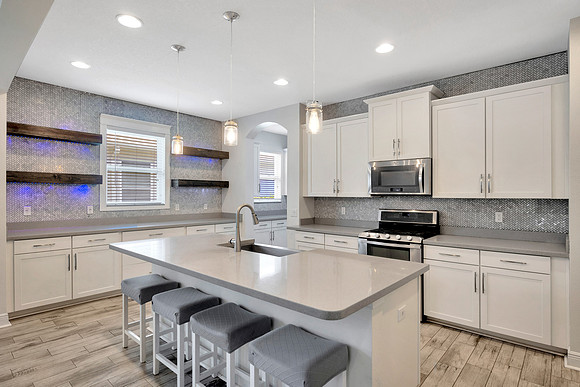 Brownlee 6518 Park Strand Dr.-51