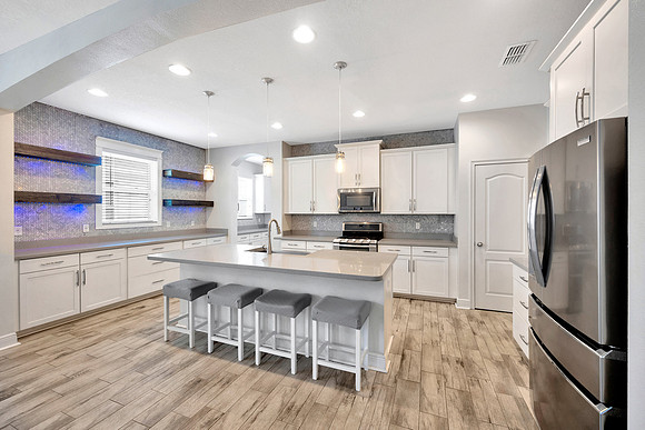Brownlee 6518 Park Strand Dr.-50