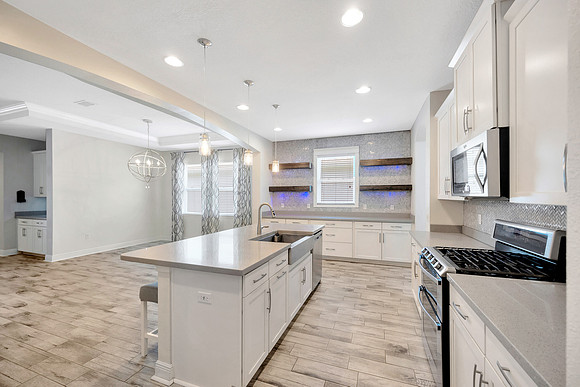 Brownlee 6518 Park Strand Dr.-52