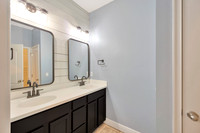 Brownlee 6518 Park Strand Dr.-18