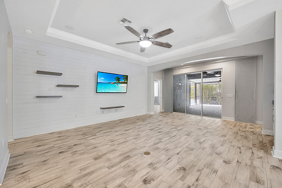Brownlee 6518 Park Strand Dr.-45
