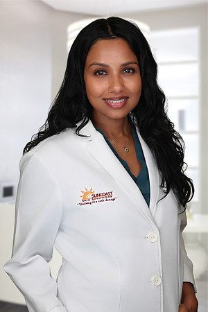 Dr. Viba Malaiyandi Headshot Office 4