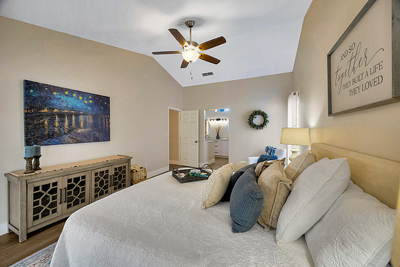 Lynn Davis 2409 Arborwood Dr.-30
