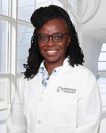 FCS Desiree Simon Headshots DRB 2