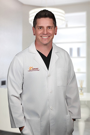 Suncoast Skin Dr. Blake Lecanto Headshots BG 3