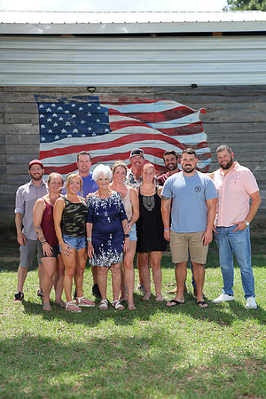 Long Family Portraits May 17th-11