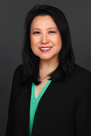 Marilyn Bui Moffitt Headshot 2025-1