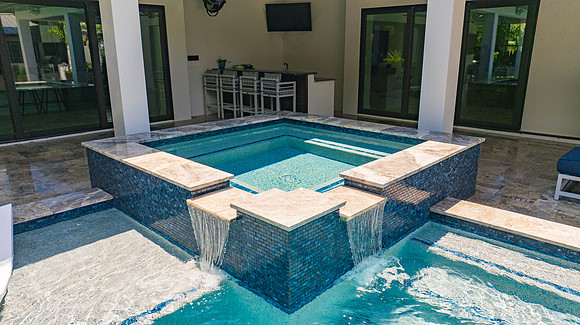 Larsen's Pool Palermo Tampa Aerial-3