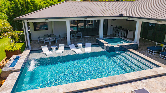 Larsen's Pool Palermo Tampa Aerial-7