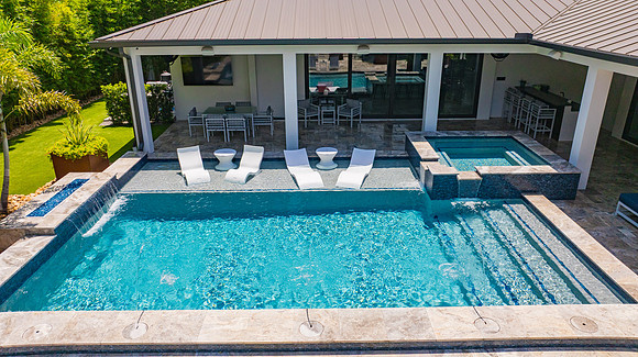 Larsen's Pool Palermo Tampa Aerial-17