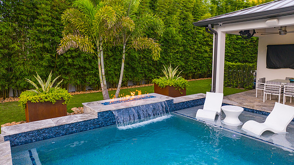 Larsen's Pool Palermo Tampa Aerial-43
