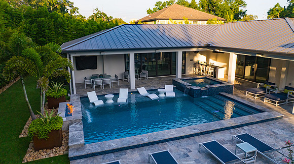 Larsen's Pool Palermo Tampa Aerial-47
