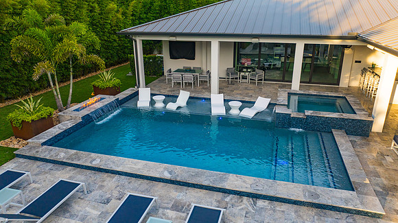 Larsen's Pool Palermo Tampa Aerial-52